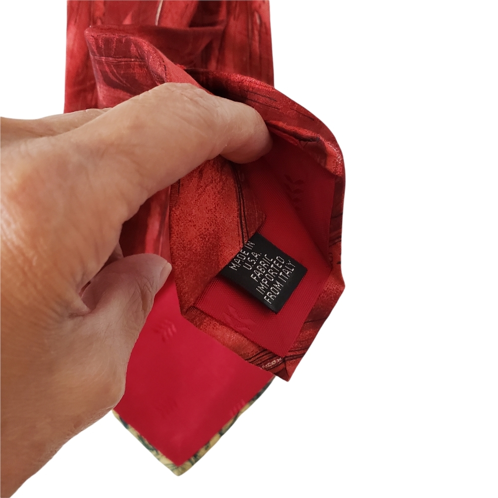 Zianetti Italian Silk Baseball Theme Tie - Picture 5 of 6